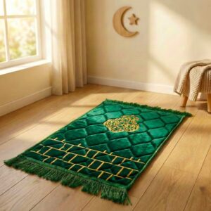 Kids green color premium quality prayer mat in Pakisan