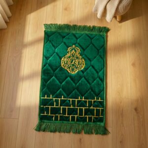 Beautiful green color Islamic prayer mat for small kids
